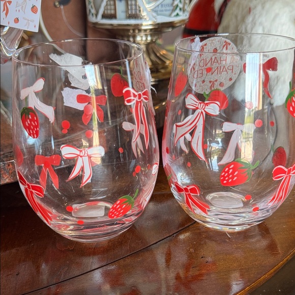 Strawberry and Bow Hand-Painted Pitcher & Glass Set - Picture 2 of 4